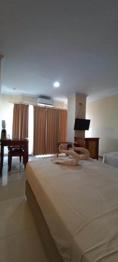 Hotel Celebes Манадо Екстер'єр фото
