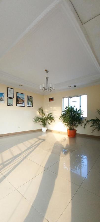 Hotel Celebes Манадо Екстер'єр фото
