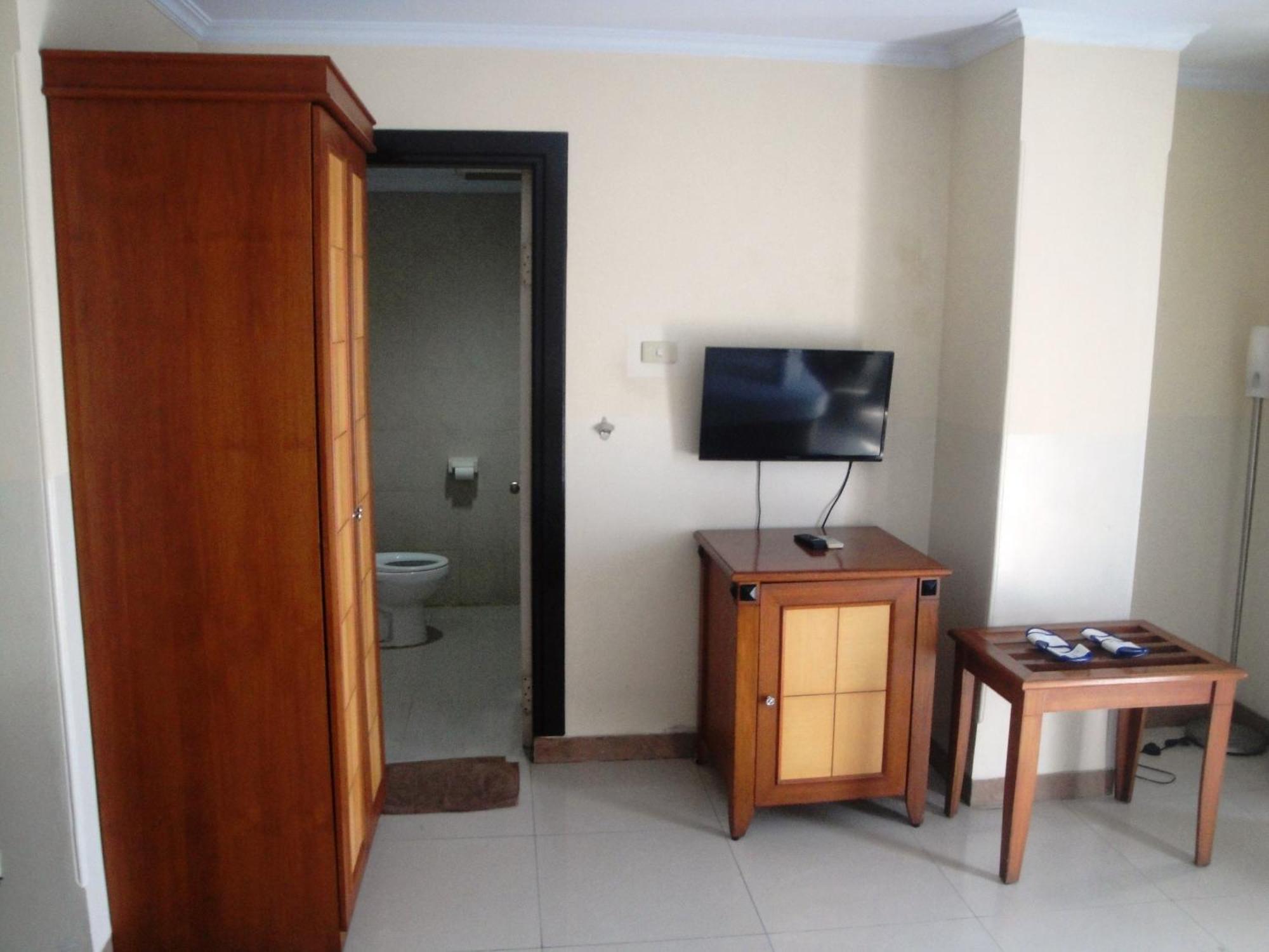 Hotel Celebes Манадо Номер фото